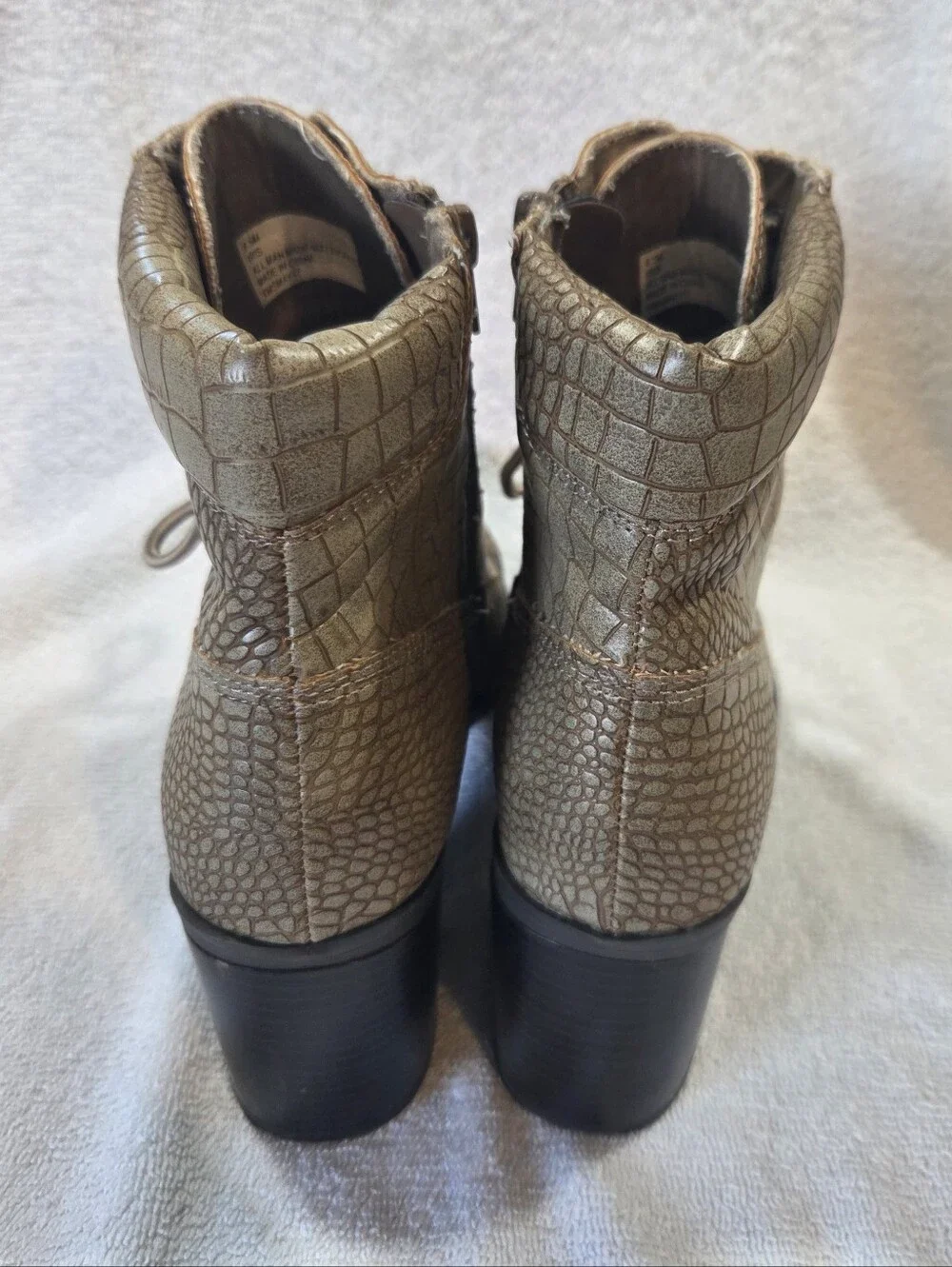 New ESPRIT Ankle Boots Size 8.5